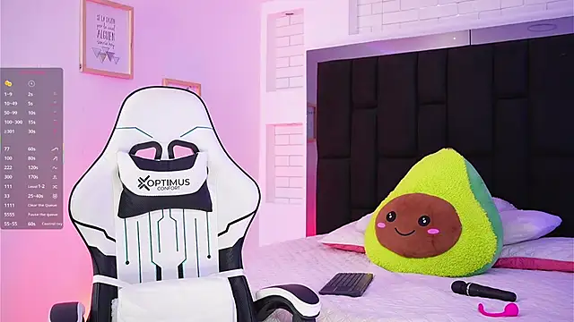 Marianamonroe  online show from November 7, 7:03 pm