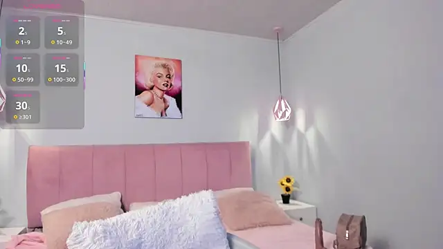 Snapshot of tiffani__love chatting on March 22, 2:58 pm tiffani  love online show from March 22, 2:58 pm