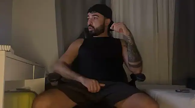 MiloCtc online show from February 11, 2:25 am