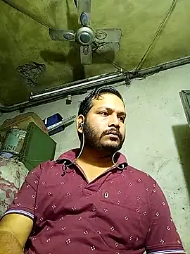 DeepakXxxR86 online show from January 12, 2:22 pm