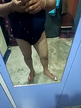 DeepakXxxR86 online show from March 12, 6:25 pm