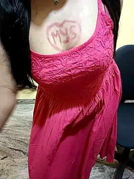 Snapshot of Nithya_05 chatting on October 17, 6:43 pm Nithya 05 online show from October 17, 6:43 pm