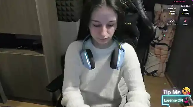 Snapshot of _Nika_Kik chatting on January 24, 10:41 pm Nika Kik online show from January 24, 10:41 pm