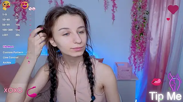 Snapshot of _Nika_Kik chatting on February 14, 1:29 pm Nika Kik online show from February 14, 1:29 pm