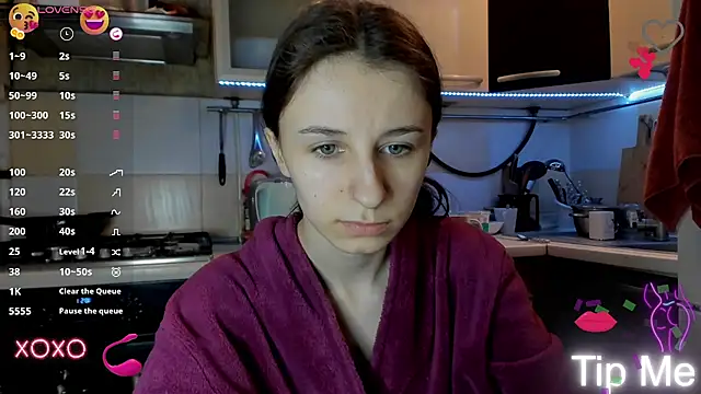 Snapshot of _Nika_Kik chatting on February 28, 4:53 pm Nika Kik online show from February 28, 4:53 pm