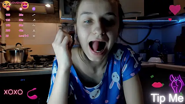 Snapshot of _Nika_Kik chatting on February 28, 7:56 pm Nika Kik online show from February 28, 7:56 pm