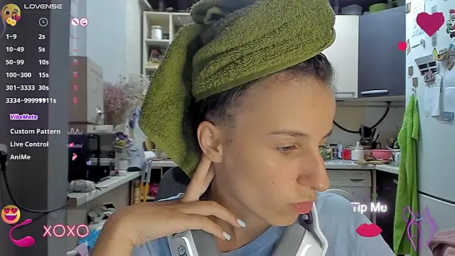 Snapshot of _Nika_Kik chatting on September 16, 7:15 pm Nika Kik online show from September 16, 7:15 pm