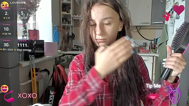 Snapshot of _Nika_Kik chatting on October 3, 12:46 pm Nika Kik online show from October 3, 12:46 pm