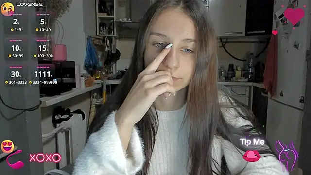 Snapshot of _Nika_Kik chatting on October 6, 4:04 pm Nika Kik online show from October 6, 4:04 pm