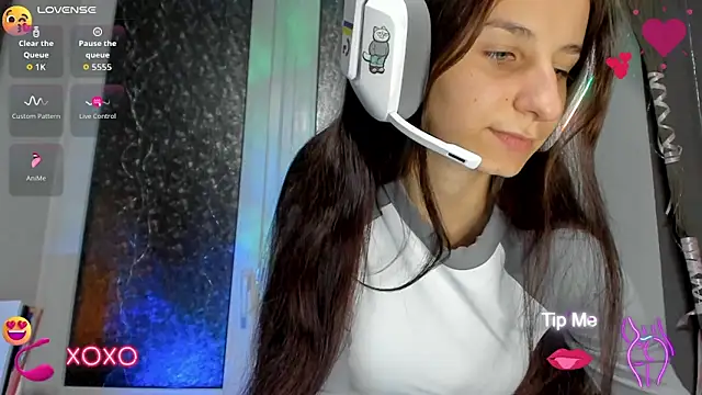 Snapshot of _Nika_Kik chatting on October 19, 4:07 pm Nika Kik online show from October 19, 4:07 pm