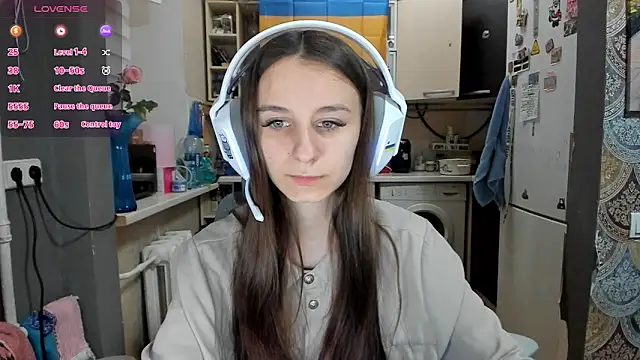  Nika Kik online show from May 4, 6:37 pm