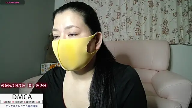 Snapshot of __RAN-RAN__ chatting on April 4, 3:20 pm RAN-RAN online show from April 4, 3:20 pm