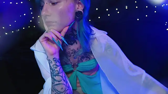 Littlespacemouse online show from November 21, 5:11 pm