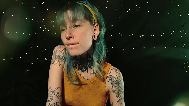 Littlespacemouse online show from December 4, 11:52 am