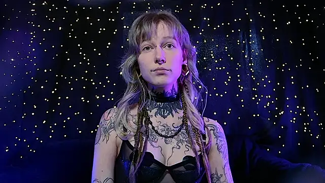 Littlespacemouse online show from March 18, 4:15 am