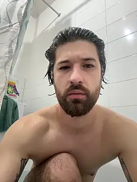 Snapshot of BuurningBoy chatting on November 7, 3:50 am BuurningBoy online show from November 7, 3:50 am