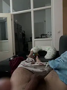 BuurningBoy online show from February 8, 12:47 am