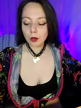 Kimiechanuwu online show from February 4, 5:52 pm