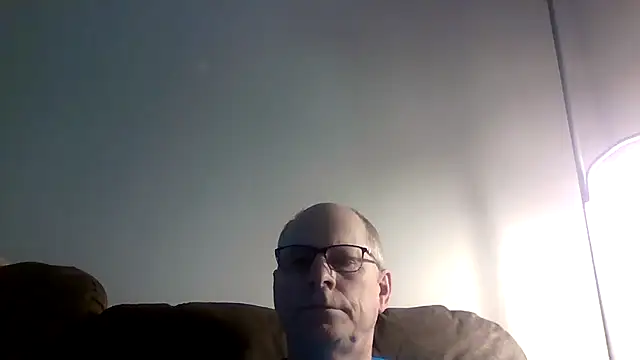 Snapshot of pjkrun66 chatting on March 28, 11:32 am pjkrun66 online show from March 28, 11:32 am