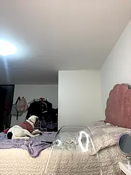 Snapshot of tati__22 chatting on September 18, 7:27 pm tati 22 online show from September 18, 7:27 pm