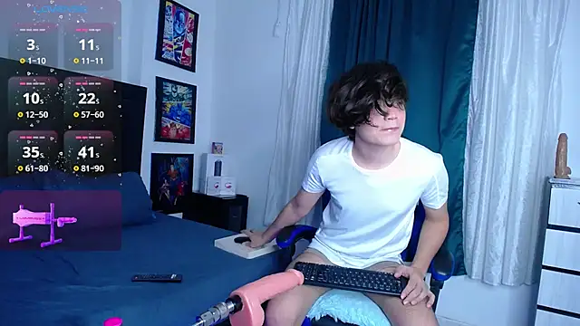 Snapshot of andyboy- chatting on November 17, 10:26 pm andyboy- online show from November 17, 10:26 pm