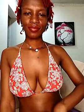 Snapshot of Ayrella02 chatting on November 11, 11:27 pm Ayrella02 online show from November 11, 11:27 pm