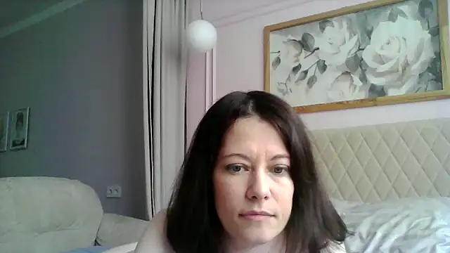 Snapshot of SunElizabeth chatting on March 14, 8:32 am SunElizabeth online show from March 14, 8:32 am