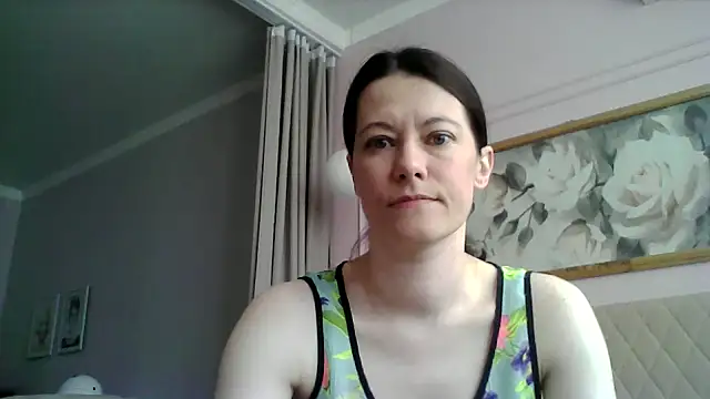 Snapshot of SunElizabeth chatting on March 19, 5:19 am SunElizabeth online show from March 19, 5:19 am