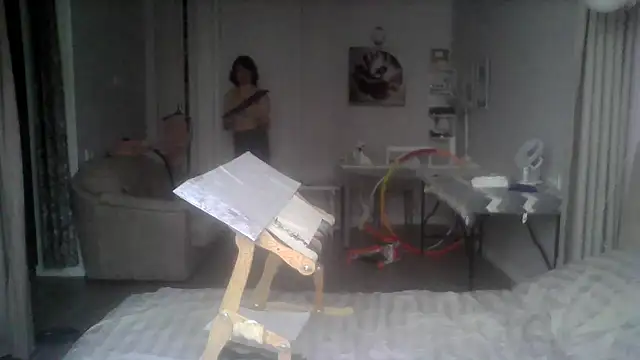 Snapshot of SunElizabeth chatting on January 10, 7:21 am SunElizabeth online show from January 10, 7:21 am