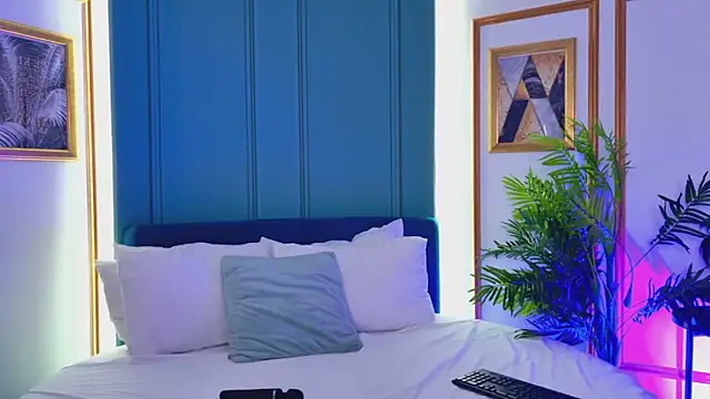 LunaWills  online show from November 14, 5:17 am