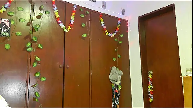  jessica rabbit online show from March 12, 9:10 pm