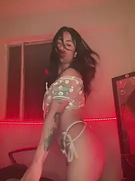 Snapshot of CieloTaylor chatting on March 5, 11:49 pm CieloTaylor online show from March 5, 11:49 pm