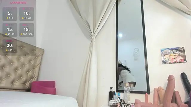 Alessiiaa  online show from February 21, 2:29 pm