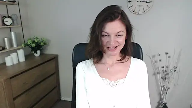 VivianWILD online show from January 8, 9:53 am