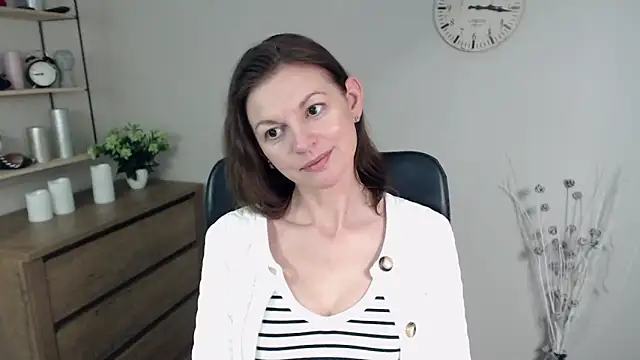 VivianWILD online show from January 17, 12:52 pm