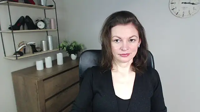 VivianWILD online show from January 28, 7:32 am