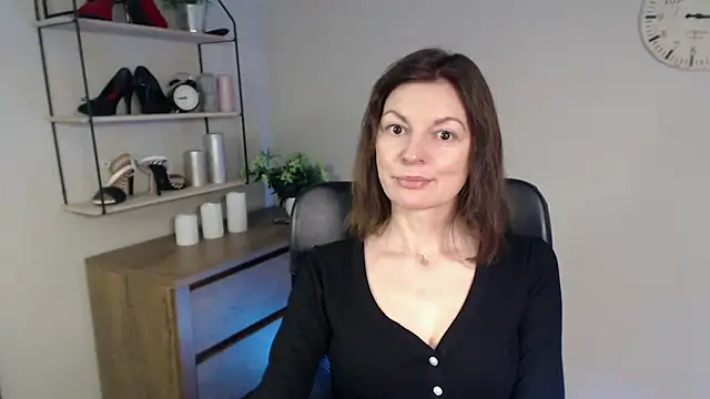 VivianWILD online show from February 12, 7:13 am