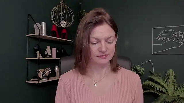 VivianWILD online show from December 2, 6:41 am