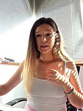 lucie mehott online show from April 30, 8:20 am