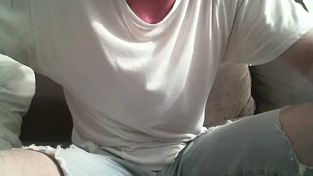Snapshot of nickybaby chatting on July 29, 3:15 am nickybaby online show from July 29, 3:15 am