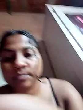 Giselabrunette25 online show from January 14, 4:56 pm