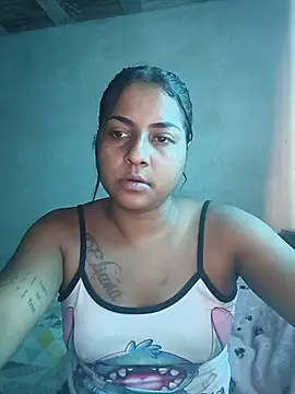 Snapshot of Giselabrunette25 chatting on June 29, 2:50 pm Giselabrunette25 online show from June 29, 2:50 pm