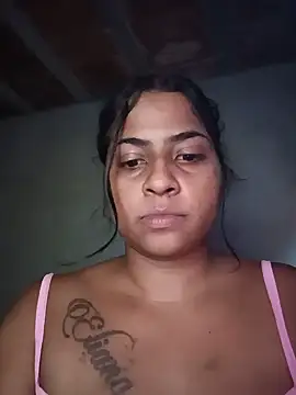Snapshot of Giselabrunette25 chatting on July 22, 12:41 pm Giselabrunette25 online show from July 22, 12:41 pm