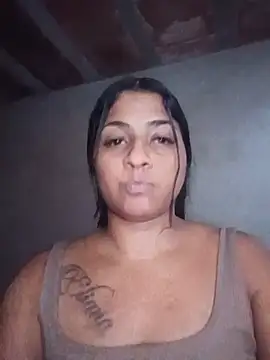 Snapshot of Giselabrunette25 chatting on July 30, 4:17 pm Giselabrunette25 online show from July 30, 4:17 pm