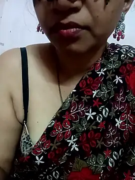 Snapshot of Hotanita99 chatting on January 16, 5:44 am Hotanita99 online show from January 16, 5:44 am