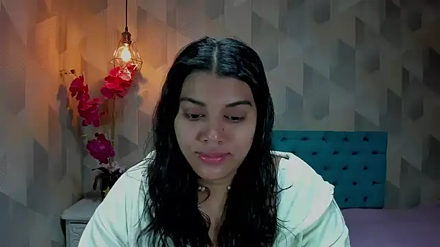 LindaBreeS online show from January 12, 3:06 pm