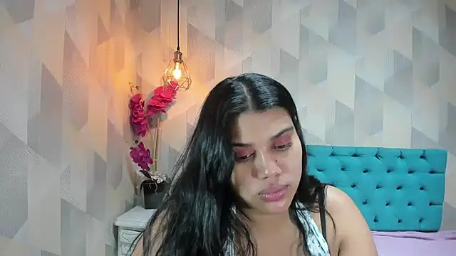 Snapshot of LindaBreeS chatting on July 9, 9:41 pm LindaBreeS online show from July 9, 9:41 pm