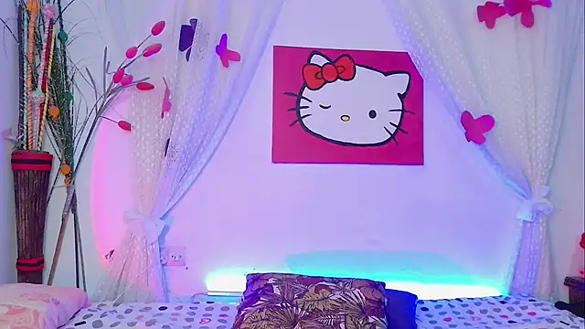 Snapshot of HanaWayne chatting on March 13, 3:40 pm HanaWayne online show from March 13, 3:40 pm