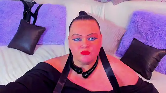 Snapshot of MilanaBiegert chatting on March 22, 5:52 pm MilanaBiegert online show from March 22, 5:52 pm