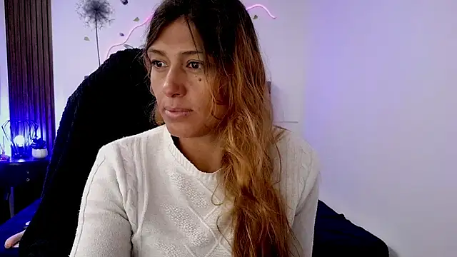 elena detroya online show from November 19, 12:38 pm